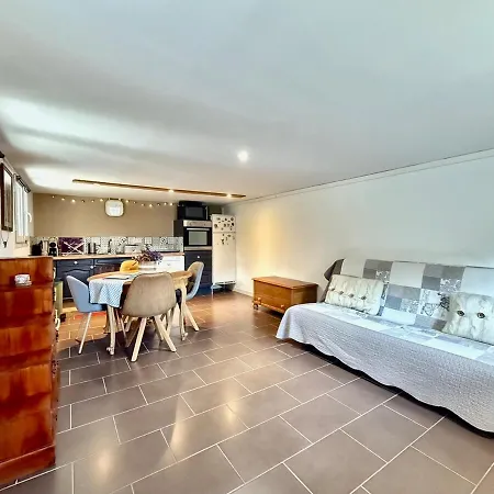 Apartment Jardin & Terrasse Ombragee - T2 Cozy Et Paisible